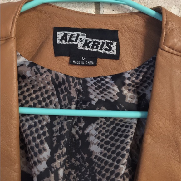 Light Brown Fall Jacket! - Picture 3 of 7